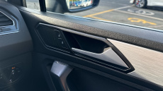 Volkswagen Tiguan 2.0 TDi 150 4Motion SE Nav 5dr DSG Diesel Estate